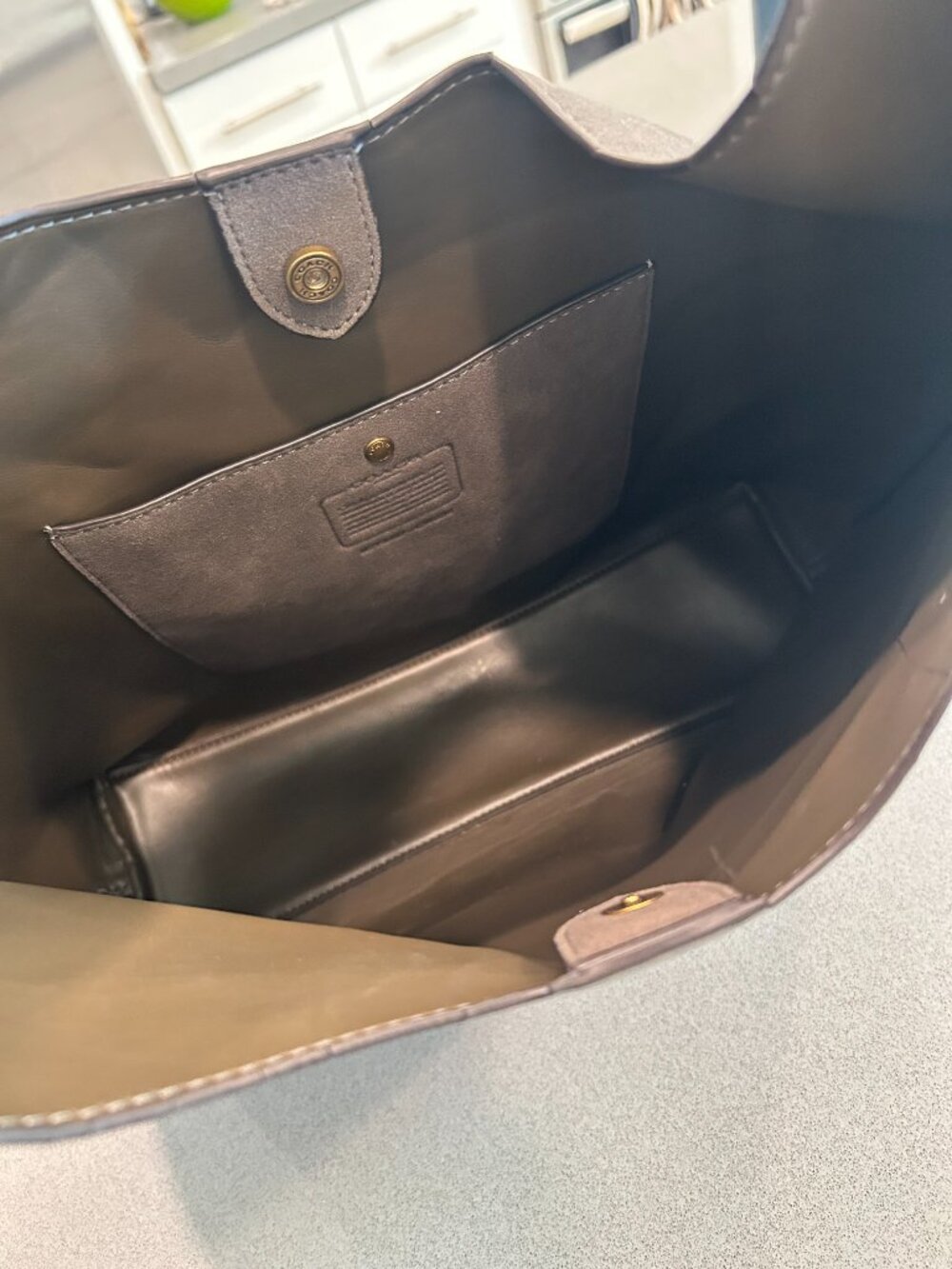 Coach Brooklyn Shoulder Bag 39 Olive XL - Picture 9 of 10